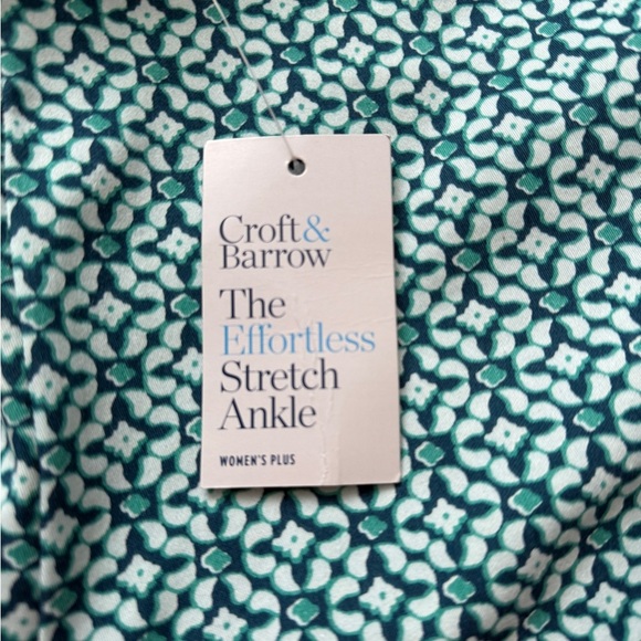 Croft & Barrow Blue/green Patterned Pants - Picture 8 of 10